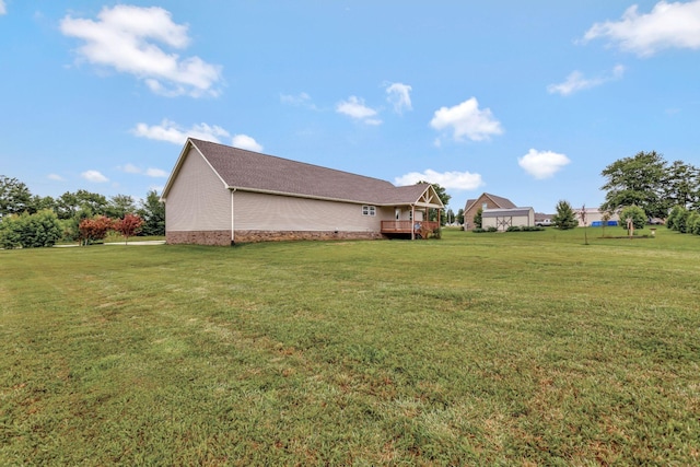 288 Springwater Dr, Summertown, TN 38483 - view of grassy yard with a wooden deck