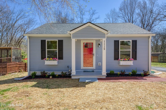 1112 Brookside Ave, Maryville, TN 37804 - bungalow featuring a shingled roof