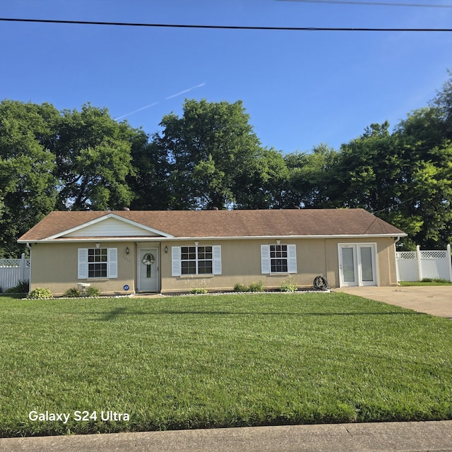 1211 Patton Pl, Oak Grove, KY 42262 - single story home with stucco siding