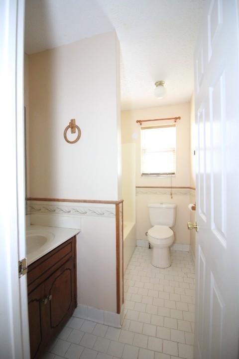 1211 Patton Pl, Oak Grove, KY 42262 - full bath with vanity and tile patterned floors