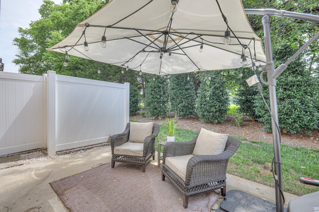 3105 Defilade Dr, Murfreesboro, TN 37128 - view of patio / terrace