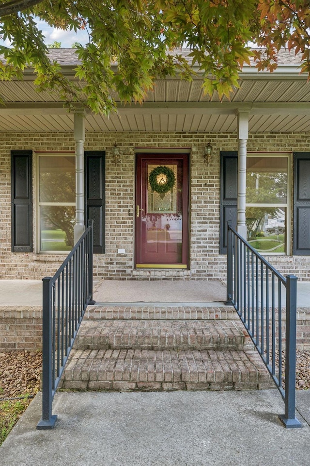 5531 Willow Oak Dr, Baxter, TN 38544 - entrance to property with a porch and brick siding