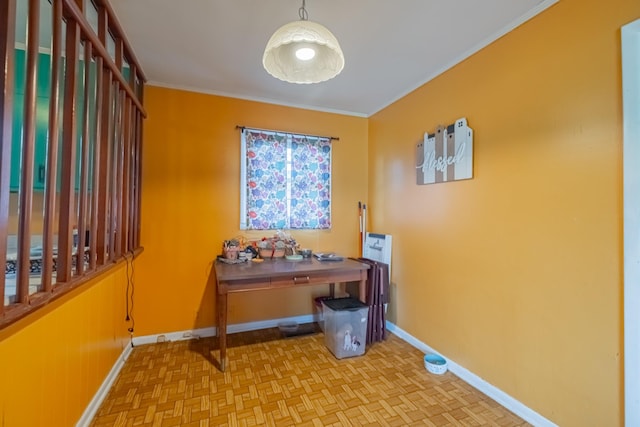 404 Mullican St, Mcminnville, TN 37110 - office space with ornamental molding