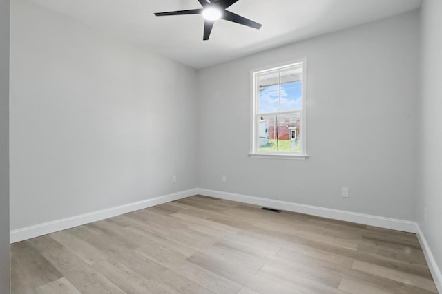 219 Dunnaway St, Shelbyville, TN 37160 - unfurnished room featuring ceiling fan and light wood finished floors