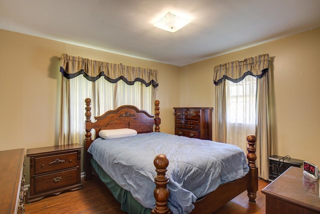 1609 E 26th St, Chattanooga, TN 37407 - bedroom featuring dark wood-style flooring