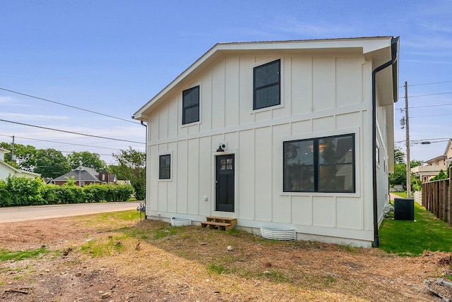 300 Natchez St, Franklin, TN 37064 - back of property featuring board and batten siding and entry steps
