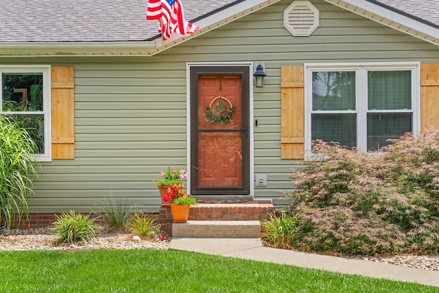 1805 Needmore Rd, Clarksville, TN 37042 - property entrance featuring roof with shingles