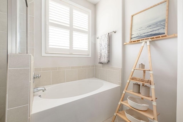 6067 Keats St, Franklin, TN 37064 - bathroom with a bath