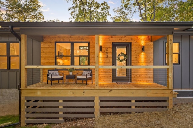 263 Eleanor Dr SW, Cleveland, TN 37311 - back of property featuring board and batten siding