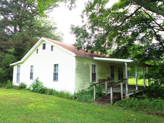 2625 Old Blacktop Rd, Mc Ewen, TN 37101 - view of property exterior with a lawn