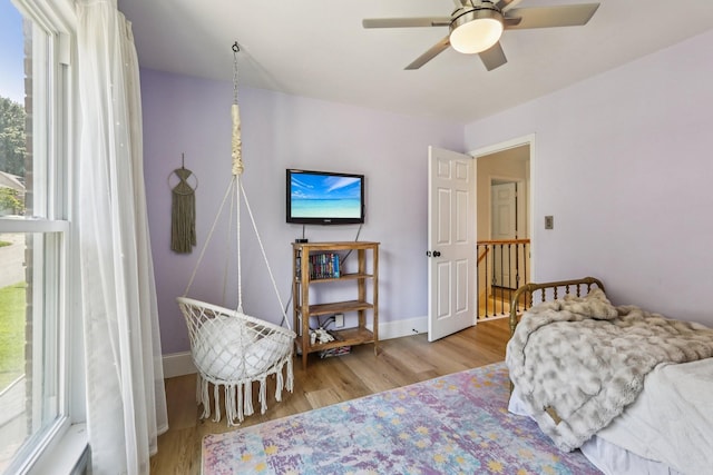 121 La View Rd, Hendersonville, TN 37075 - bedroom featuring multiple windows, wood finished floors, and ceiling fan