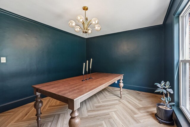 121 La View Rd, Hendersonville, TN 37075 - dining room featuring a chandelier and baseboards