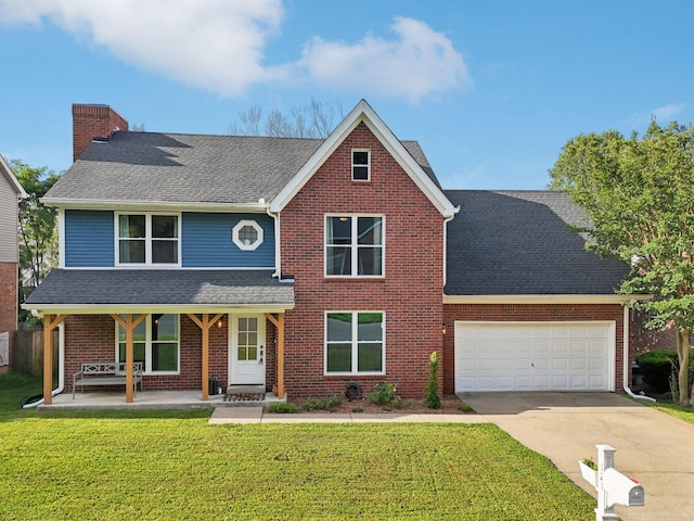 121 La View Rd, Hendersonville, TN 37075 - traditional-style home with covered porch, driveway, roof with shingles, and a front yard
