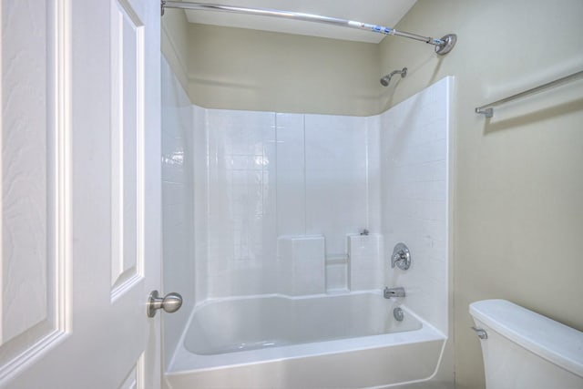 1222 Broadmoor Cir, Franklin, TN 37067 - bathroom with toilet and bathing tub / shower combination