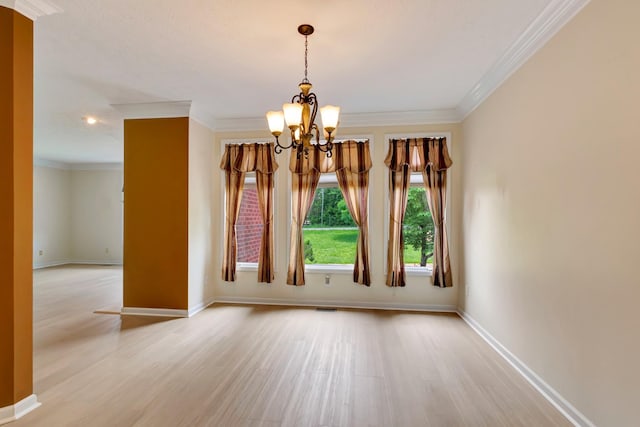 822 Old Jefferson Pike, Smyrna, TN 37167 - spare room with a chandelier, light wood finished floors, and ornamental molding
