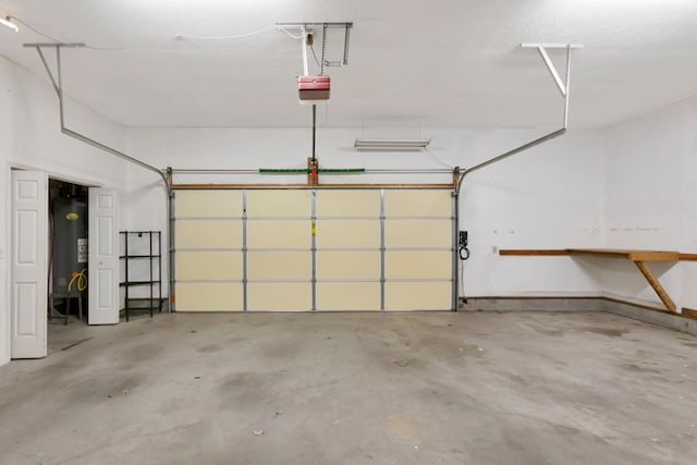 822 Old Jefferson Pike, Smyrna, TN 37167 - garage with a garage door opener