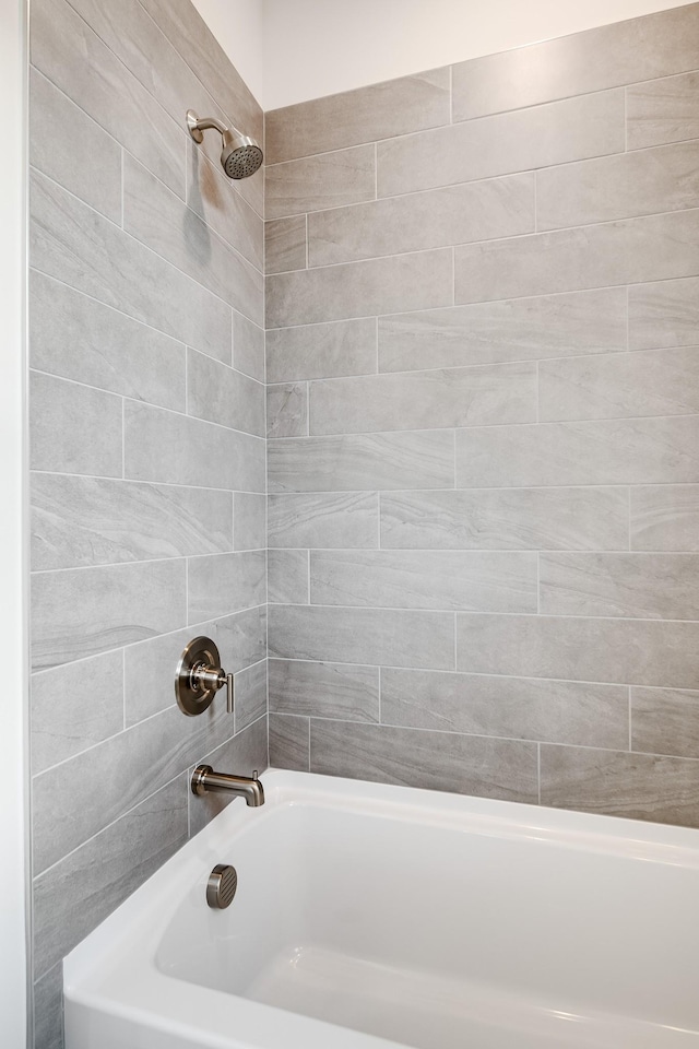 7266 Fairlawn Dr, Fairview, TN 37062 - full bath featuring shower / bathtub combination