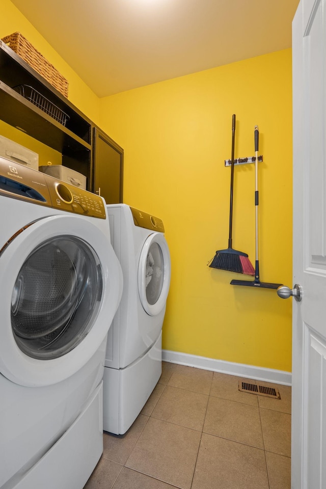 1301 Drury Ln, Mount Juliet, TN 37122 - laundry room featuring tile patterned floors and washer and dryer