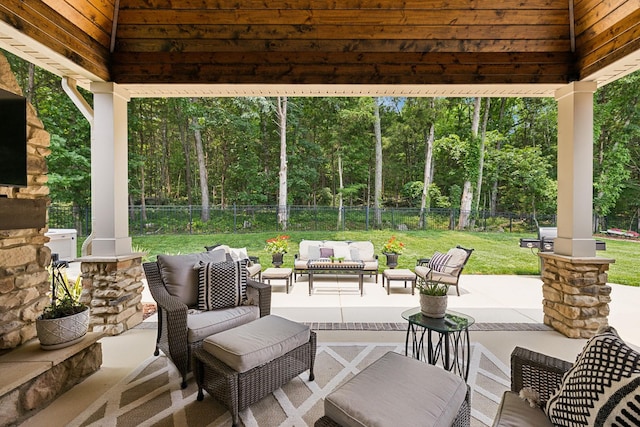 624 Twin View Dr, Murfreesboro, TN 37128 - fenced backyard with outdoor lounge area, a gazebo, and a patio area