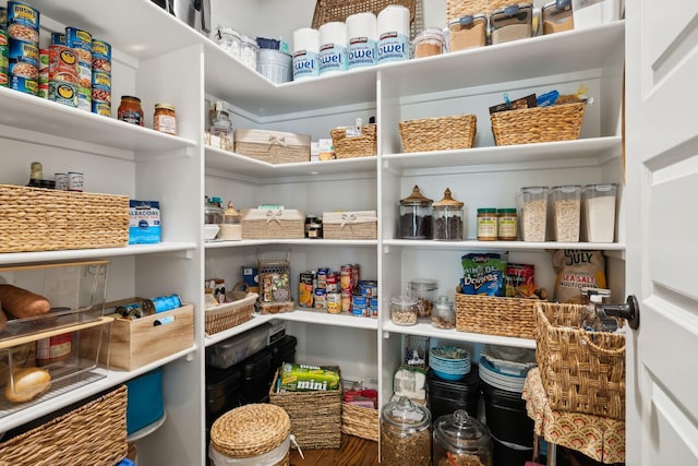 624 Twin View Dr, Murfreesboro, TN 37128 - view of pantry