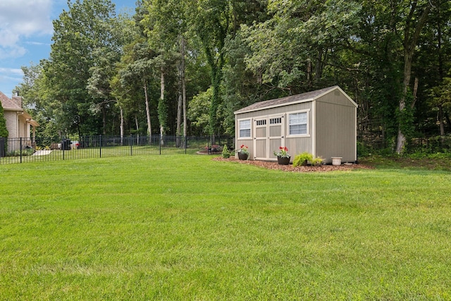 624 Twin View Dr, Murfreesboro, TN 37128 - view of yard with a storage shed