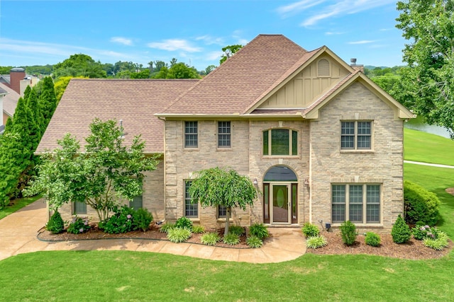 395 Glendower Pl, Franklin, TN 37064 - view of front of property featuring board and batten siding and a front yard