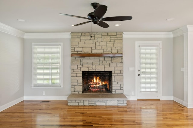 1061 Alford Rd, Murfreesboro, TN 37129 - unfurnished living room featuring wood finished floors, ceiling fan, crown molding, a fireplace, and recessed lighting