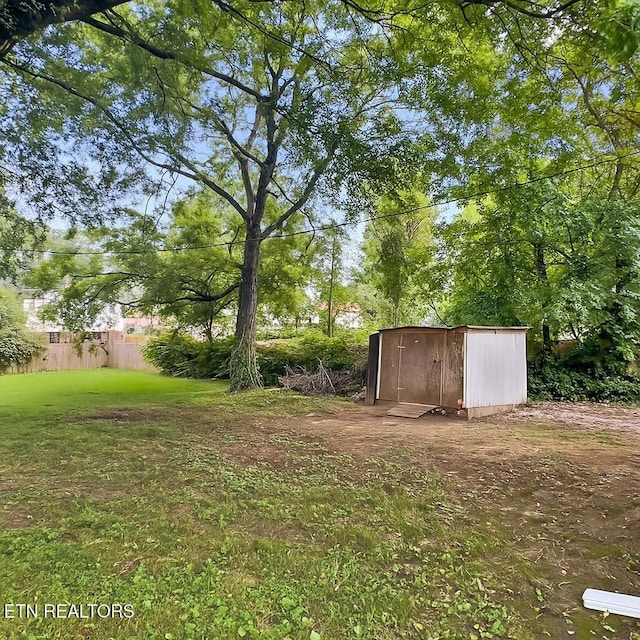 2228 Lawson Ave, Knoxville, TN 37917 - photo 4