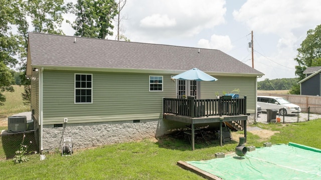 785 Grindstone Hollow Rd, Dickson, TN 37055 - rear view of property featuring a deck, crawl space, and roof with shingles