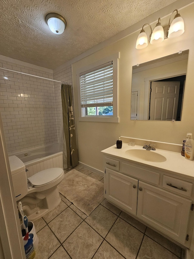 770 Jack Smith Rd, Dunlap, TN 37327 - full bath with tile patterned floors, vanity, shower / bath combo, and a textured ceiling