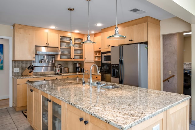 6607 Ormond Dr, Nashville, TN 37205 - kitchen featuring refrigerator with ice dispenser, under cabinet range hood, light brown cabinetry, decorative backsplash, and recessed lighting
