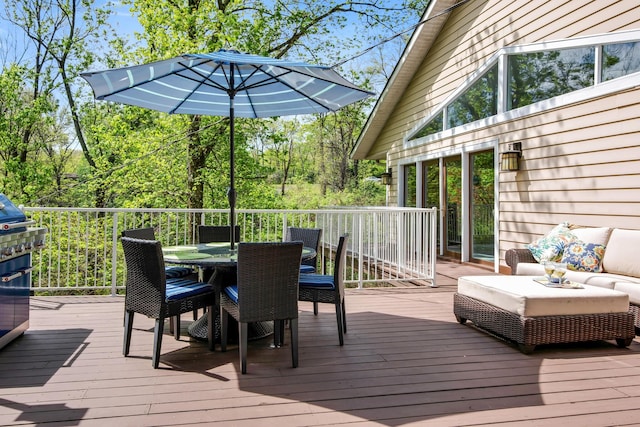 6607 Ormond Dr, Nashville, TN 37205 - wooden terrace with outdoor dining space