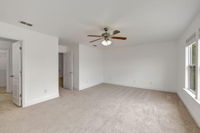 4247 Aurora Cir, Murfreesboro, TN 37127 - unfurnished room with a ceiling fan and light carpet