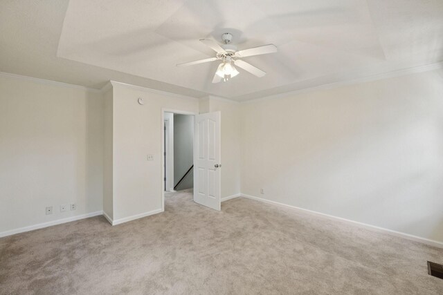 354 Arapaho Dr, Murfreesboro, TN 37128 - empty room with light carpet, crown molding, and a ceiling fan