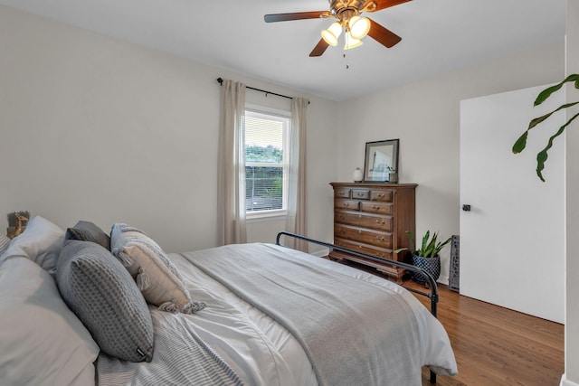 106 Dellrose Dr, Nashville, TN 37214 - bedroom with wood finished floors and ceiling fan