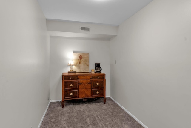 106 Dellrose Dr, Nashville, TN 37214 - hall featuring dark colored carpet and baseboards