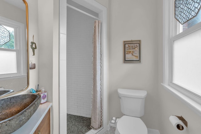 106 Dellrose Dr, Nashville, TN 37214 - full bath featuring a shower stall and vanity