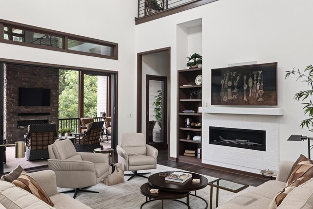 5820 Woodland Hills Dr, Nashville, TN 37211 - photo 1