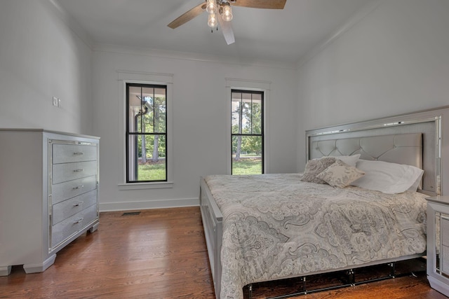 445 Old Pond Ln, Dickson, TN 37055 - bedroom featuring wood finished floors, crown molding, and a ceiling fan