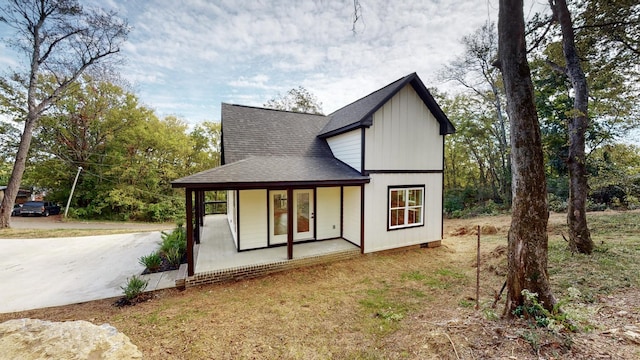 2346 Rhea Branch Rd, Ethridge, TN 38456 - view of front of property featuring covered porch, roof with shingles, and concrete driveway