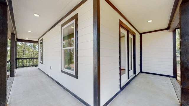 2346 Rhea Branch Rd, Ethridge, TN 38456 - view of porch