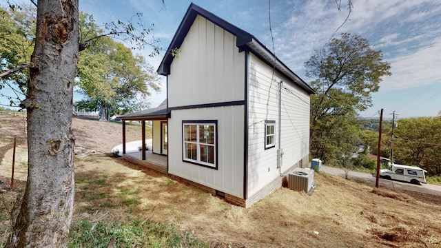 2346 Rhea Branch Rd, Ethridge, TN 38456 - view of side of property featuring a central AC unit