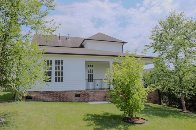 1023 Echelon Dr, Franklin, TN 37064 - back of property with a yard and crawl space