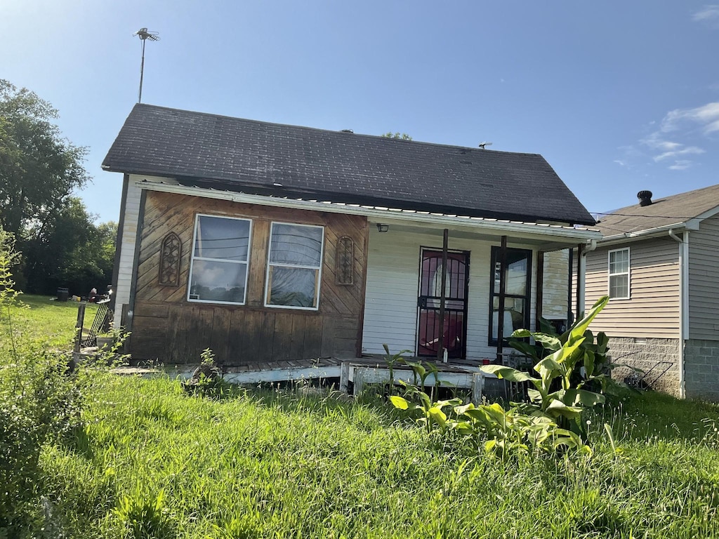447 Edgewood St, Alexandria, TN 37012 - photo 1
