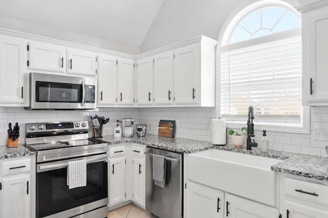 1006 Glennie Lee Dr, Greenbrier, TN 37073 - photo 8