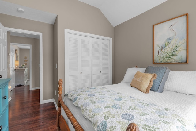 805 Tunewood Ct, Hermitage, TN 37076 - bedroom featuring dark wood finished floors, a closet, and vaulted ceiling