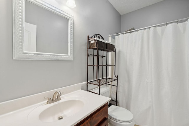 1908 Pointe Barton Dr, Lebanon, TN 37087 - full bath with vanity and curtained shower