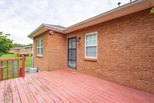 218 Susie Dr, Winchester, TN 37398 - wooden deck featuring a yard