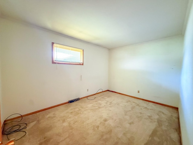 115 Horseshoe St, Pulaski, TN 38478 - carpeted empty room featuring baseboards