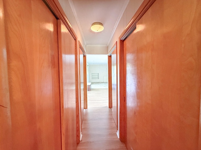 115 Horseshoe St, Pulaski, TN 38478 - hall featuring light wood-style floors and crown molding